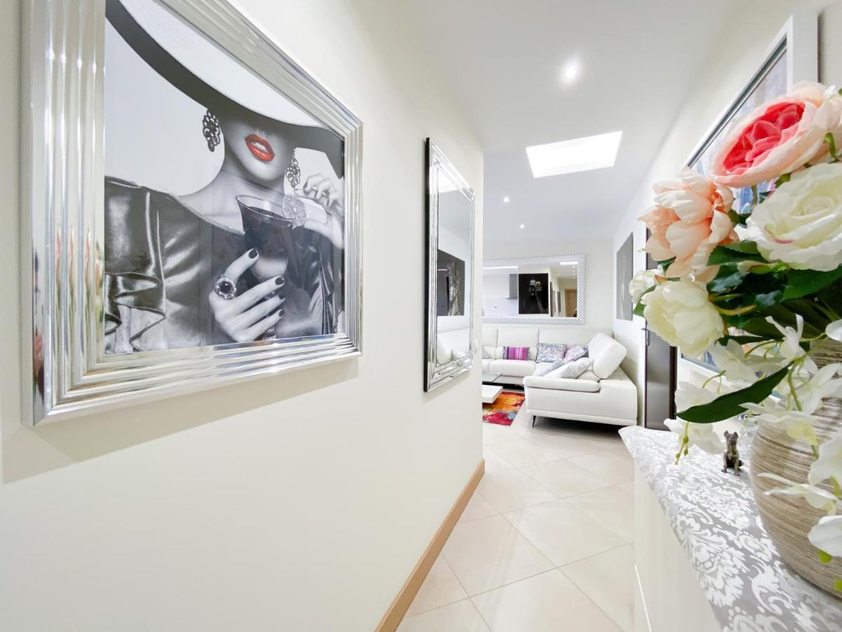 Luxury Condominium Apartment With Swimming Pool #1903 Lagos Exterior photo