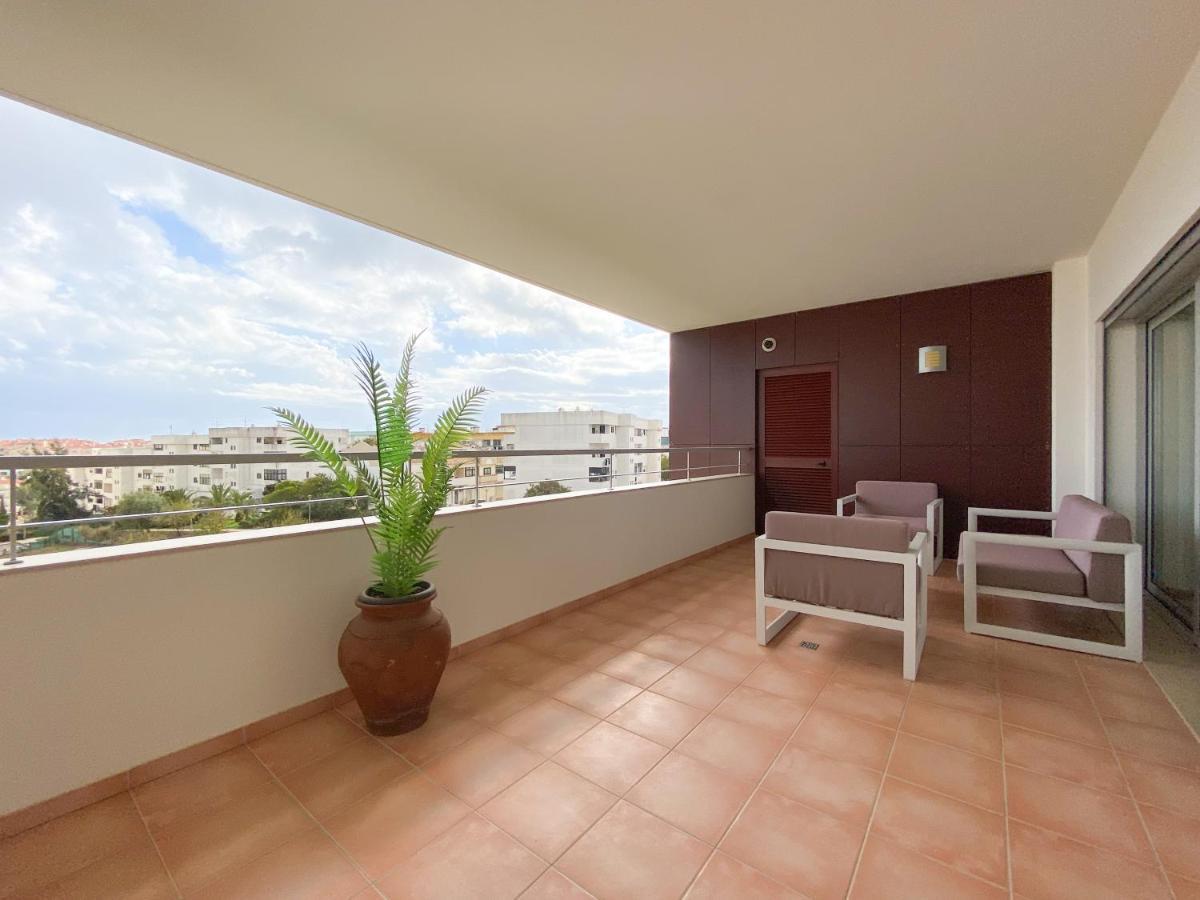 Luxury Condominium Apartment With Swimming Pool #1903 Lagos Exterior photo