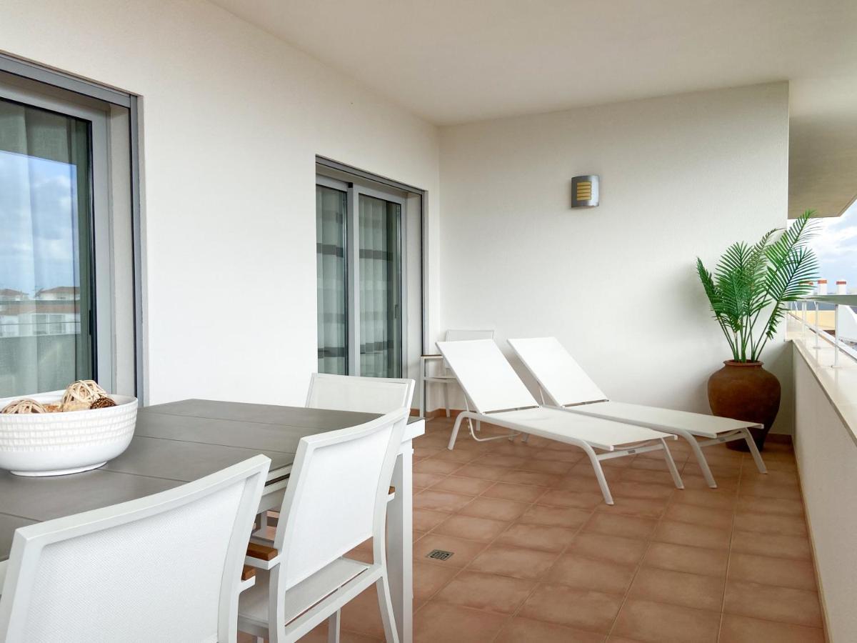 Luxury Condominium Apartment With Swimming Pool #1903 Lagos Exterior photo